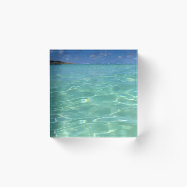 Bita Waves II Acrylic Block