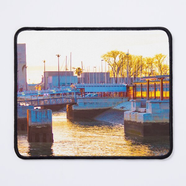 Item preview, cais de Belém designed and sold by Tereza Pilar Art.