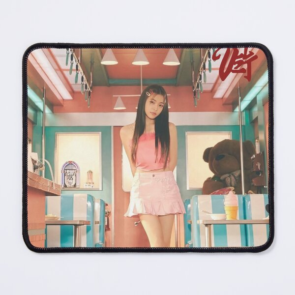 Artikelvorschau, Yeri Red Velvet Chill Kill entworfen und verkauft von Valereekmerch.