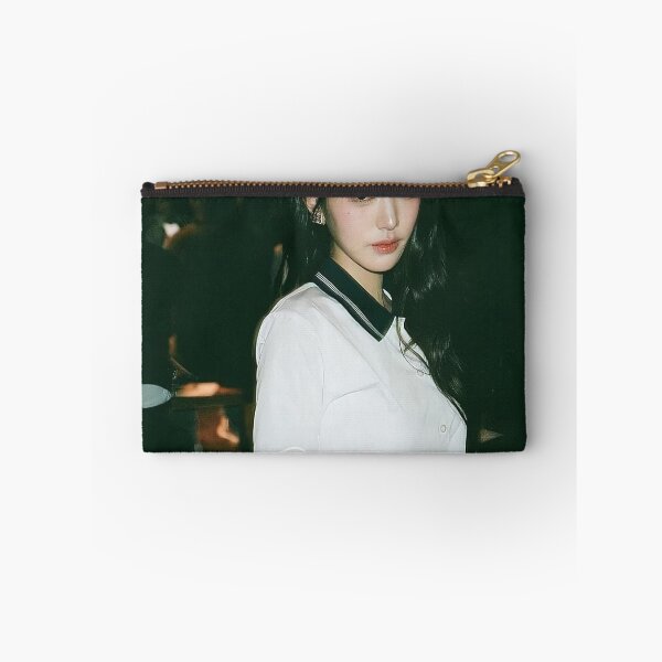 Artikelvorschau, Jang Wonyoung IVE Mine entworfen und verkauft von Valereekmerch.
