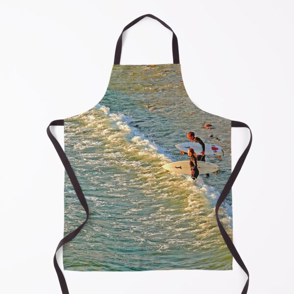 Item preview, arriving to surf the end of the day designed and sold by Tereza Pilar  Art.