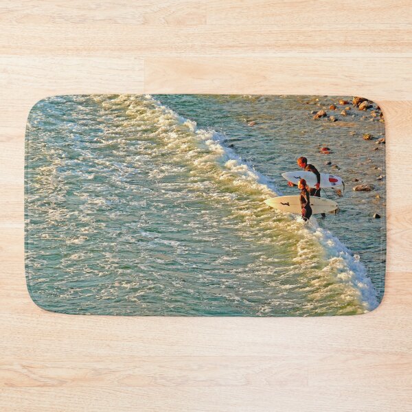 Item preview, arriving to surf the end of the day designed and sold by Tereza Pilar  Art.