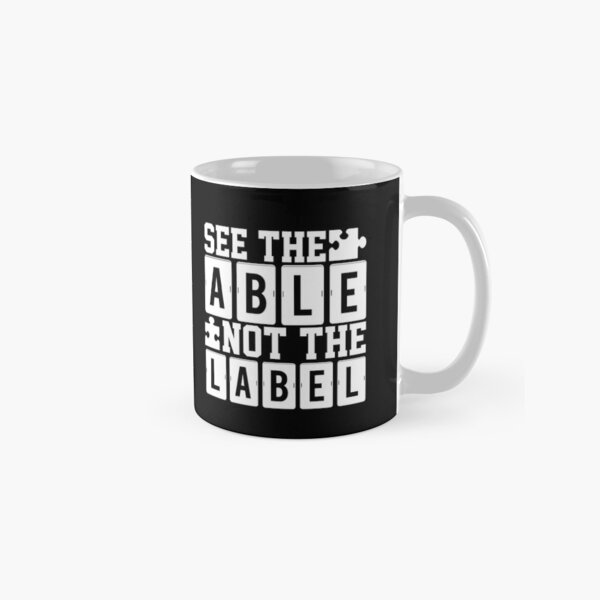 Vista previa del artículo con la obra «Vea la camiseta Able Not the Label de Autism Awareness Gear en color blanco», diseñado y vendido por DynamicDesign.