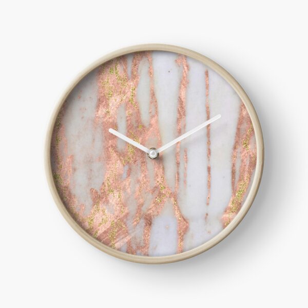 Aprillia - or rose avec des taches dorées Horloge