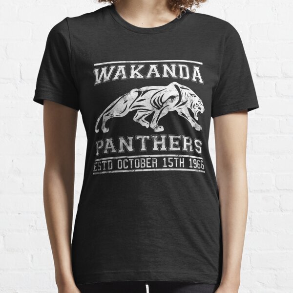 Wakanda Panthers  Essential T-Shirt