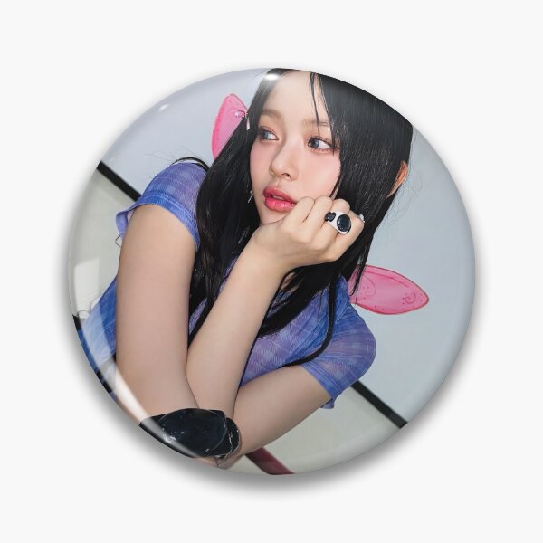 Item preview, Hanni genial contigo ETA designed and sold by Valereekmerch.