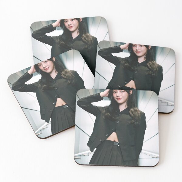 Item preview, Minji genial contigo ETA designed and sold by Valereekmerch.