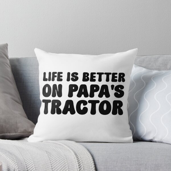 Artikelvorschau, Auf Papas Traktor ist das Leben besser. Lustige Bauernfamilie entworfen und verkauft von Stick-Artistry.
