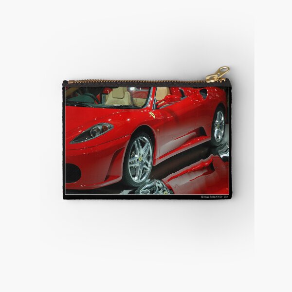 Aperçu de l'œuvre Ferrari créée et vendue par Ray Fowler.