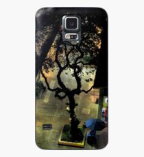 Lonely Tree at Night Case/Skin for Samsung Galaxy