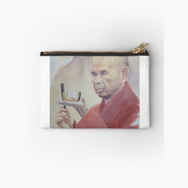 Aperçu de l'œuvre Thich Nhat Hanh, moine bouddhiste avec bol aquarelle, Village des Pruniers créée et vendue par Carlos Taylor.