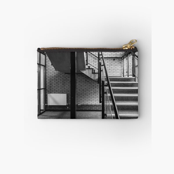 Aperçu de l'œuvre Staircase Mono créée et vendue par Allenart_UK.