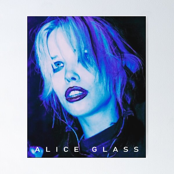 Artikel-Vorschau von Alice Glas, designt und verkauft von TaylorMike.