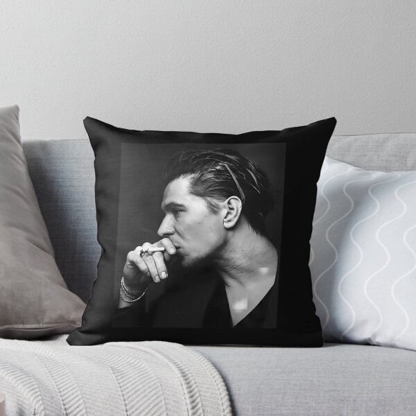 Item preview, Gary Oldman In 1990 designed and sold by ReynaSalinas4.
