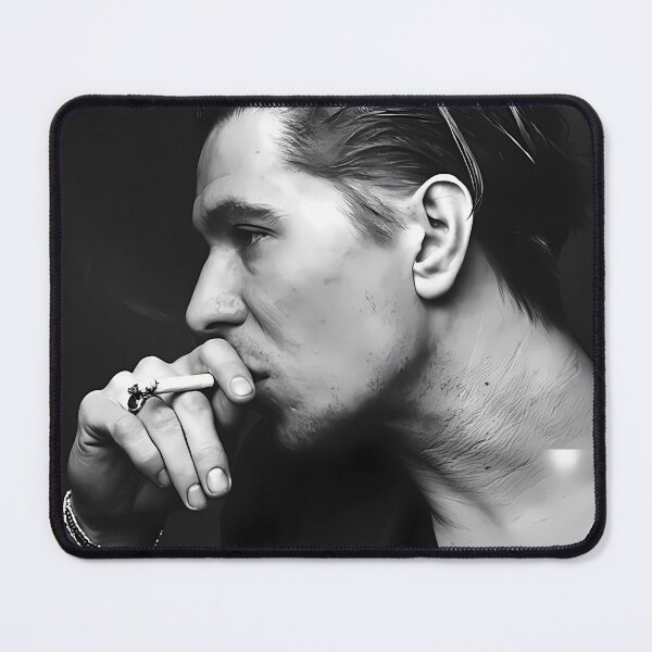 Item preview, Gary Oldman In 1990 designed and sold by ReynaSalinas4.