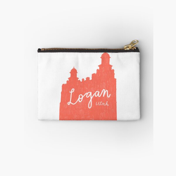 Aperçu de l'œuvre Logan LDS Temple Rose créée et vendue par juvenilepeace.