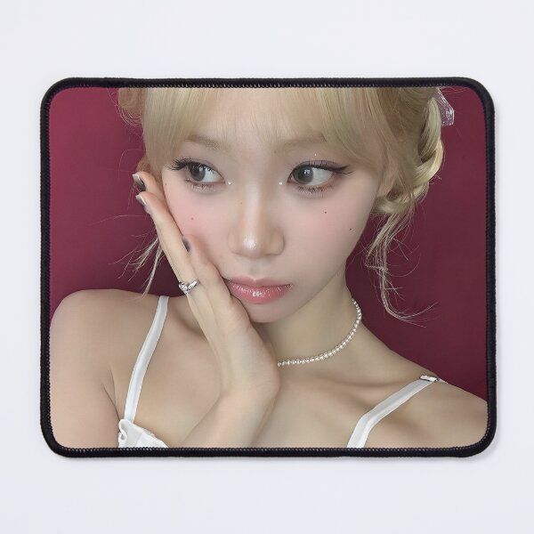 Aperçu de l'œuvre Le Sserafim Chaewon Facile Kim Chaewon créée et vendue par Valereekmerch.