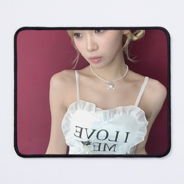 Artikelvorschau, Le Sserafim Chaewon Easy Kim Chaewon entworfen und verkauft von Valereekmerch.