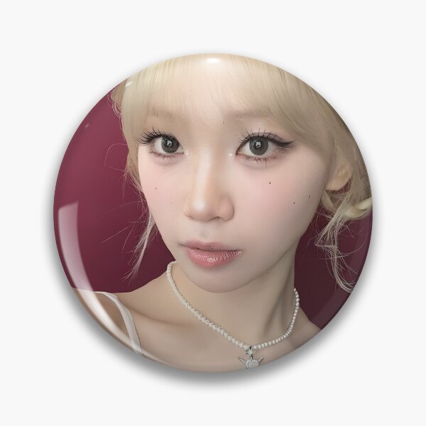 Artikelvorschau, Le Sserafim Chaewon Easy Kim Chaewon entworfen und verkauft von Valereekmerch.