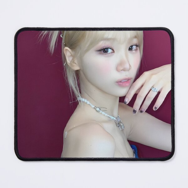 Aperçu de l'œuvre Le Sserafim Chaewon Facile Kim Chaewon créée et vendue par Valereekmerch.
