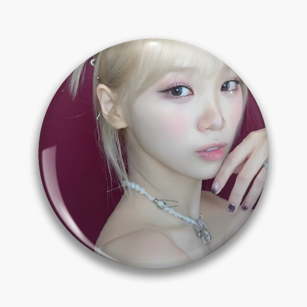 Artikelvorschau, Le Sserafim Chaewon Easy Kim Chaewon entworfen und verkauft von Valereekmerch.
