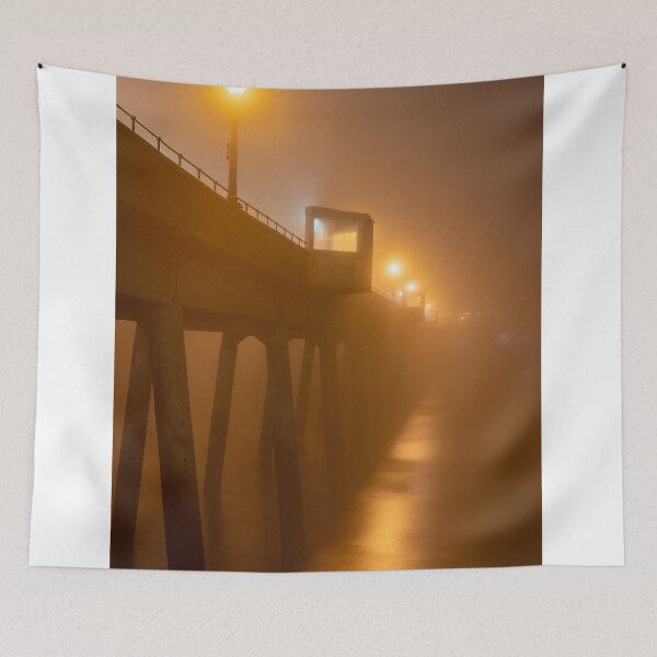 Aperçu de l'œuvre Deal Pier dans le brouillard créée et vendue par rogerstanger.
