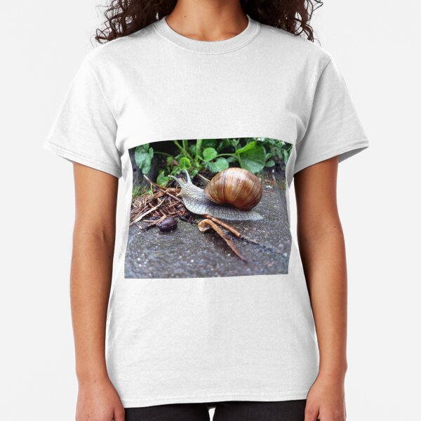 Weinberg-Schnecke Classic T-Shirt