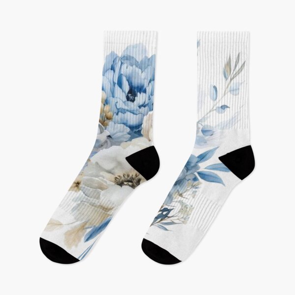 Artikelvorschau, Eleganter Blumenstrauß aus blauen und elfenbeinfarbenen Pfingstrosen, Rosen und Pampas entworfen und verkauft von PrettyPinkSkies.