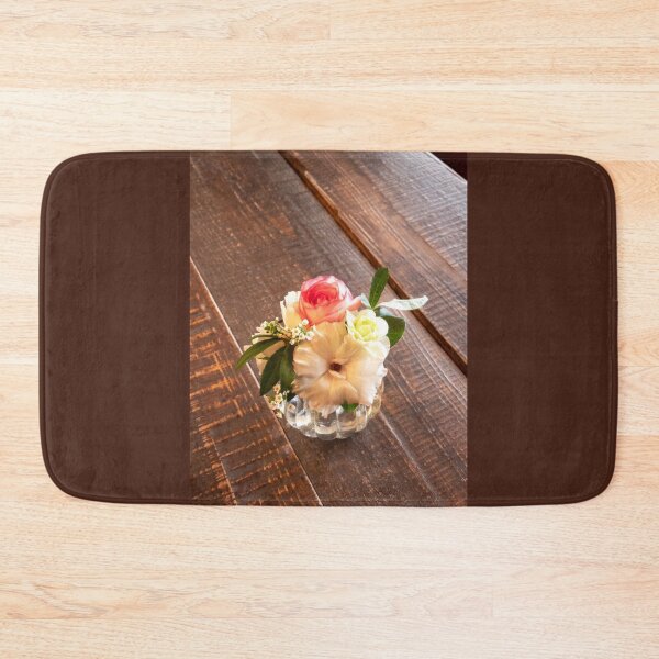 Item preview, small flower arrangements designed and sold by yunee.
