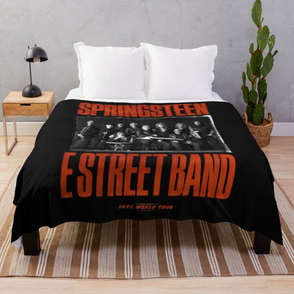 Artikelvorschau, Gitarristen-Band-Merch-Tour 2023 entworfen und verkauft von LEMERTZIMMER.