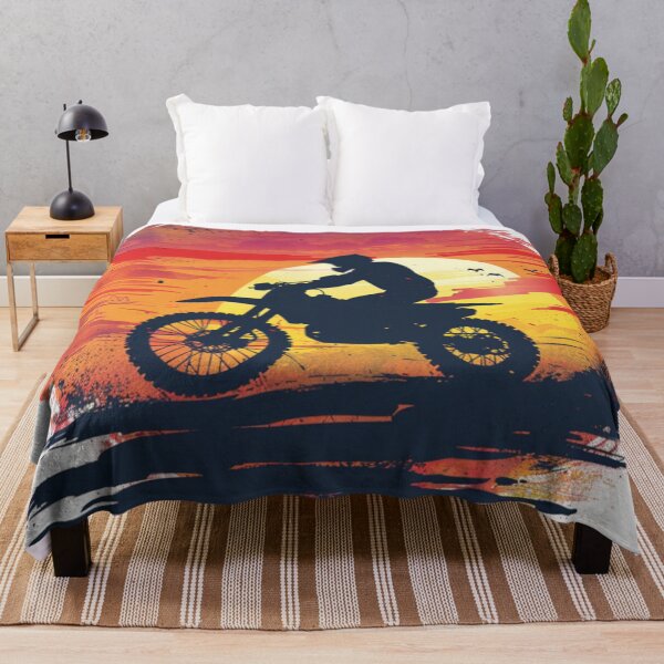 Artikelvorschau, Sonnenuntergang Farbverlauf Hintergrund Motocross Bike Rennen Active Outdoors inspiriert Kunst entworfen und verkauft von CDC40.