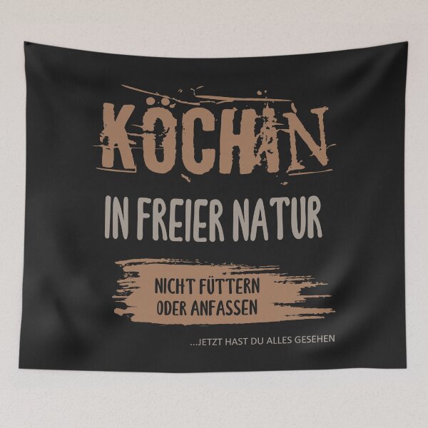 Artikelvorschau, Köchin in freier Natur. Nicht füttern oder anfassen. Gastronomie, Köche. entworfen und verkauft von silentcolors.