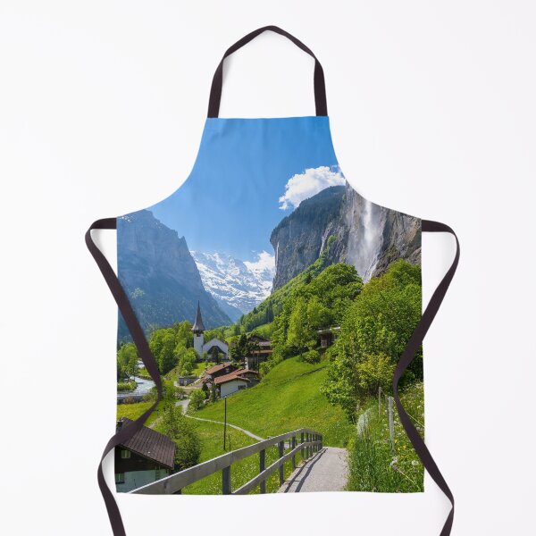 Artikelvorschau, Alpendorf, Schweiz, Berg, Wasserfalllandschaft entworfen und verkauft von newburyboutique.