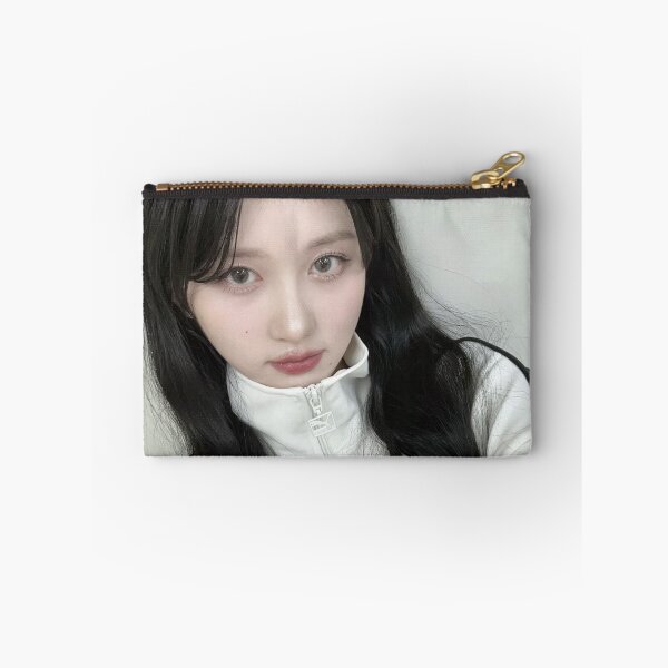 Aperçu de l'œuvre IVE GAEUL IVE Mine créée et vendue par Valereekmerch.