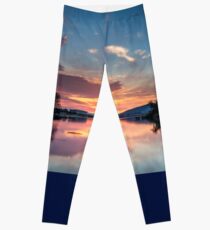 Sunset over lake in Canberra Leggings
