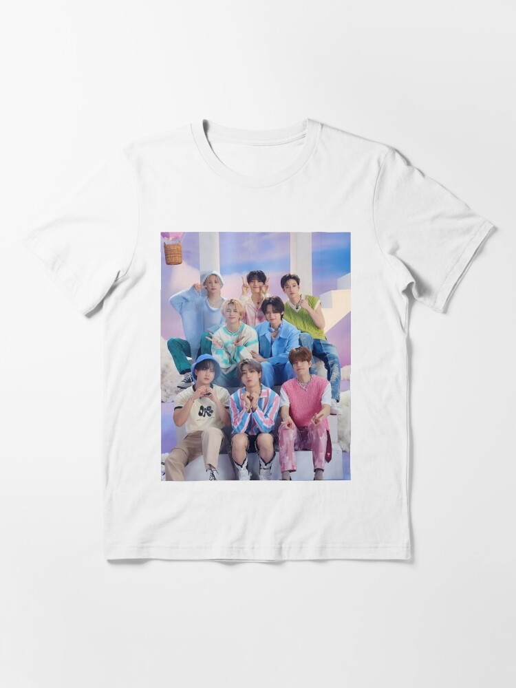 Stray Kids 08 Tシャツ Stray Kids SKZ 2024 cute colourful happy smiling idols white