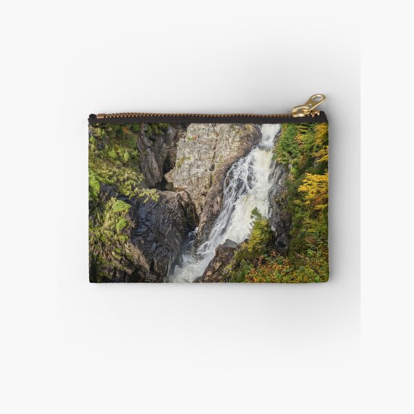 Artikelvorschau, Saint Anne Falls in der Nähe von Quebec City entworfen und verkauft von jrtwynam.