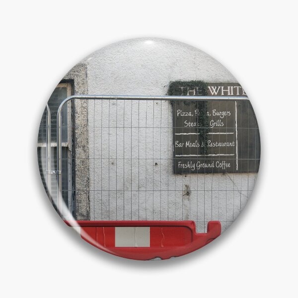 Artikelvorschau, Broken Hart – Eine geschlossene Bar in der Argyll Street entworfen und verkauft von Richard Flint.