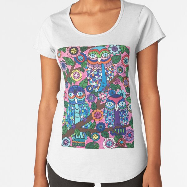 3 Owls Premium Scoop T-Shirt