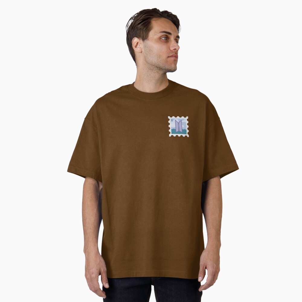Artikel-Vorschau von Oversized T-Shirt, designt und verkauft von bluecloudsart.