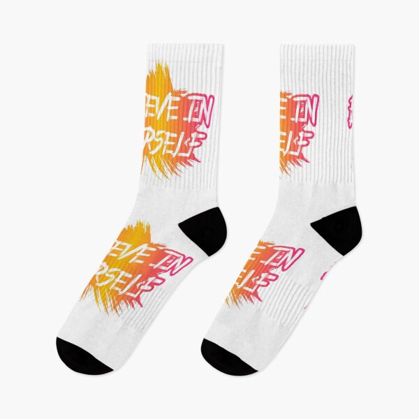 Aperçu de l'œuvre Croyez en vous rétro créée et vendue par ShopMaxiDesigns.