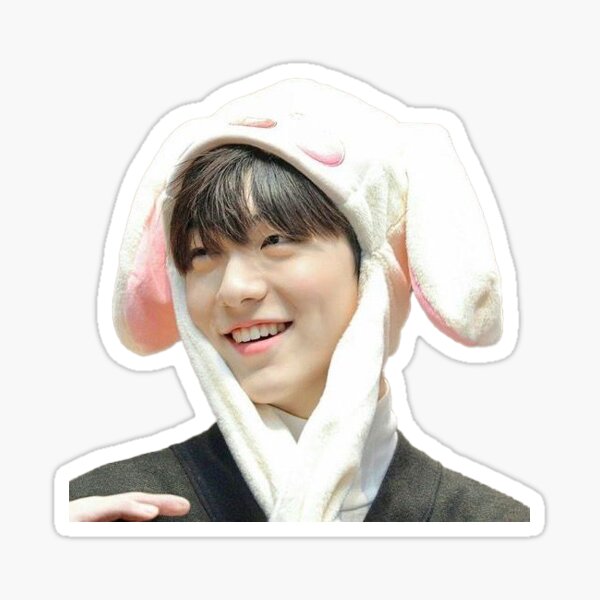 Artikel-Vorschau von TXT Soobin-Häschen Sticker, designt und verkauft von 8bitbooseoksoon.