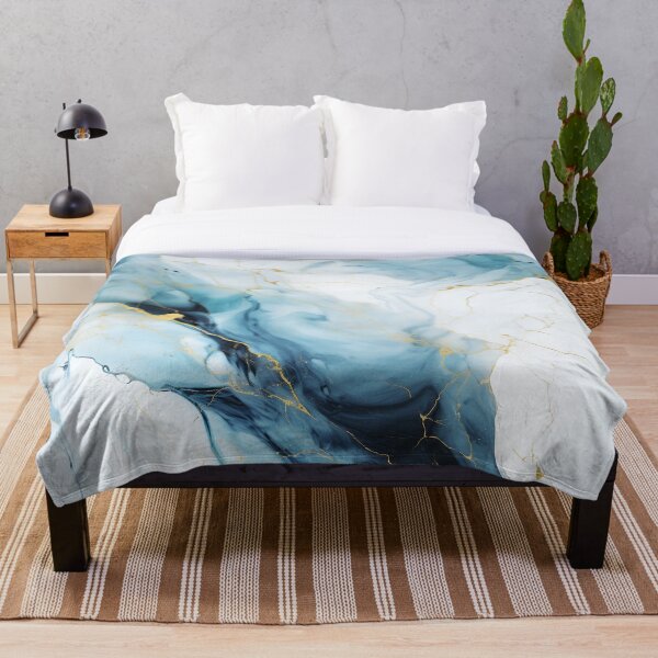 Artikelvorschau, Dynamisches abstraktes einzigartiges Marmordesign Blaugold 4 entworfen und verkauft von GoKindCreations.