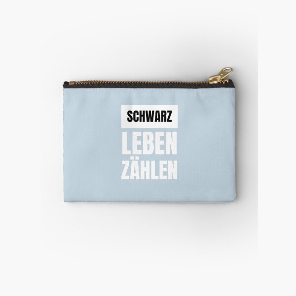 Artikelvorschau, Schwarze Leben zählen | Pastellblauer Hintergrund entworfen und verkauft von RM-Journey.