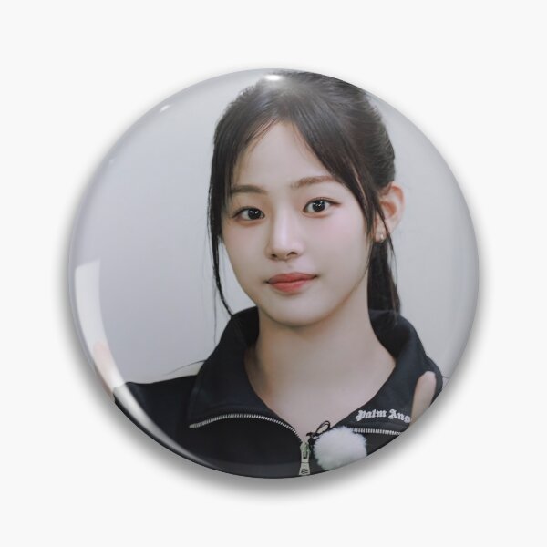 Artikelvorschau, Minji Super Shy Cool With You ETA entworfen und verkauft von Valereekmerch.