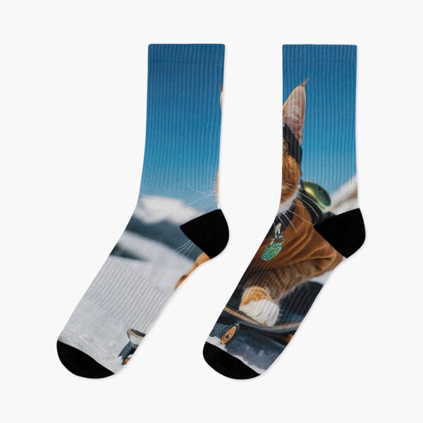 Artikelvorschau, Super coole orange Katze auf Skateboard im Schnee entworfen und verkauft von RK - Shop.