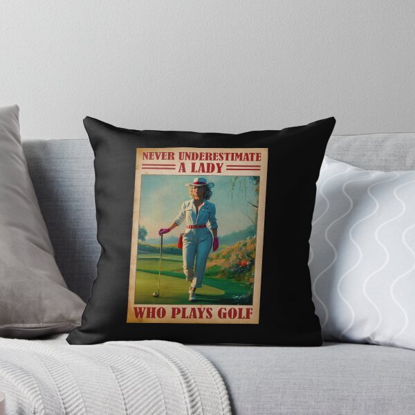 Vista previa del artículo con la obra «Nunca subestimes a una dama que juega al golf | Las mujeres juegan golf», diseñado y vendido por medamrani.
