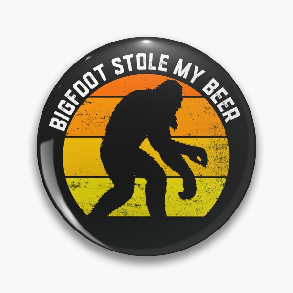 Artikelvorschau, Big Foot hat mein Bier gestohlen Vintage Retro Sonnenuntergang entworfen und verkauft von MALLASA-ART.