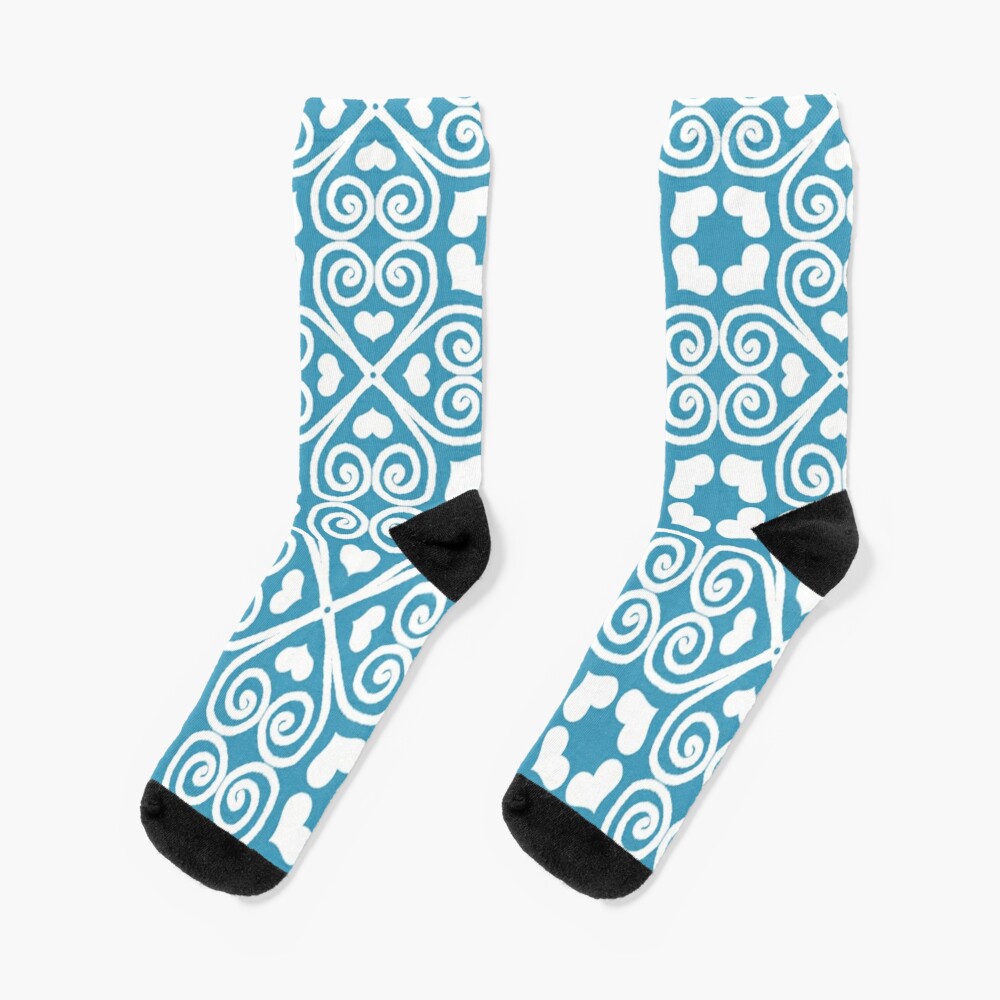 seamless pattern white-hearts printed on socks