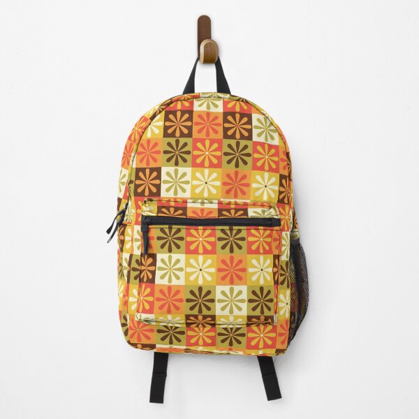 Aperçu de l'œuvre Far Out Daisy Patchwork - Orange créée et vendue par BayhillStudio.